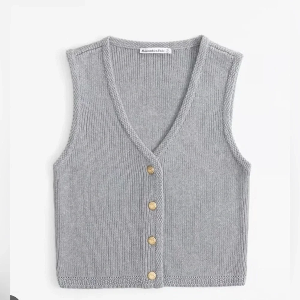 Abercrombie & Fitch Mara Button-Up Sweater Vest, Size L